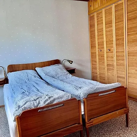 Feriehus Sentralt Hus Med 5 Soverom. Alta